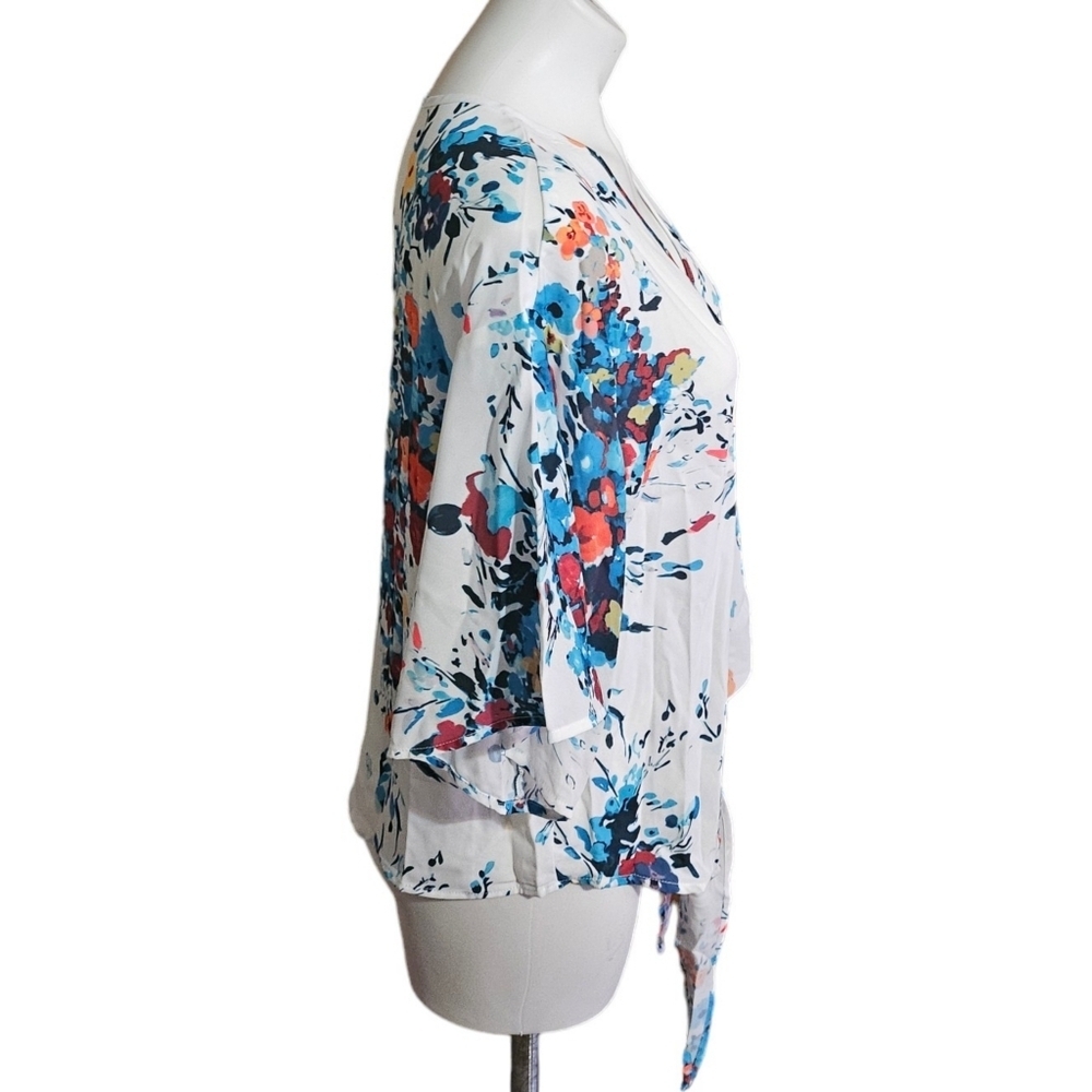 Bluetime Boho V-neck Tie Front Floral Blouse White Size M - Picture 4 of 9